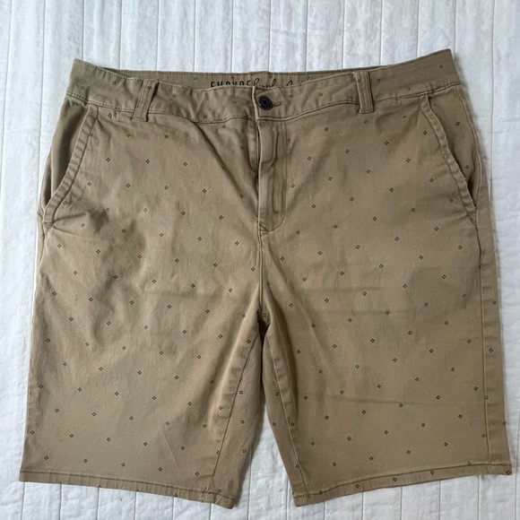 Empyre Other - Empyre Tan Patterned Flat Front Shorts 36